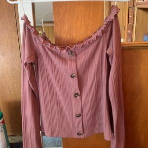 Off the shoulder long sleeve.